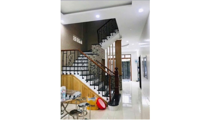 Nhà đẹp ngay Bình Triệu – Gần  Fatima – 118m²  – Hoàn Công– Giá 9.75 tỷ